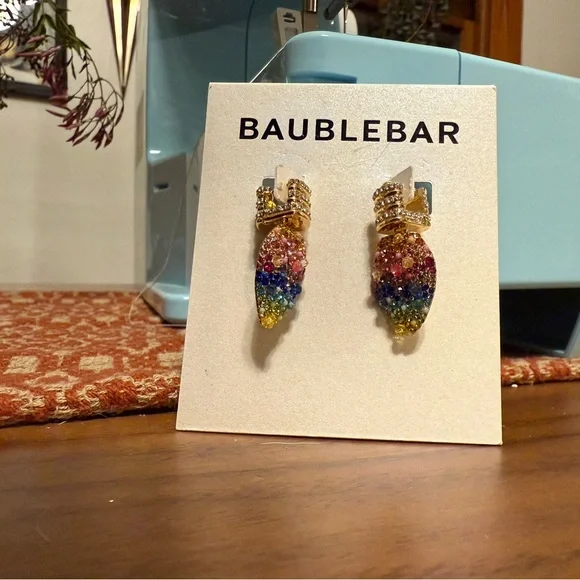 Baublebar Christmas Light Crystal Earrings Brand New - Picture 3 of 3